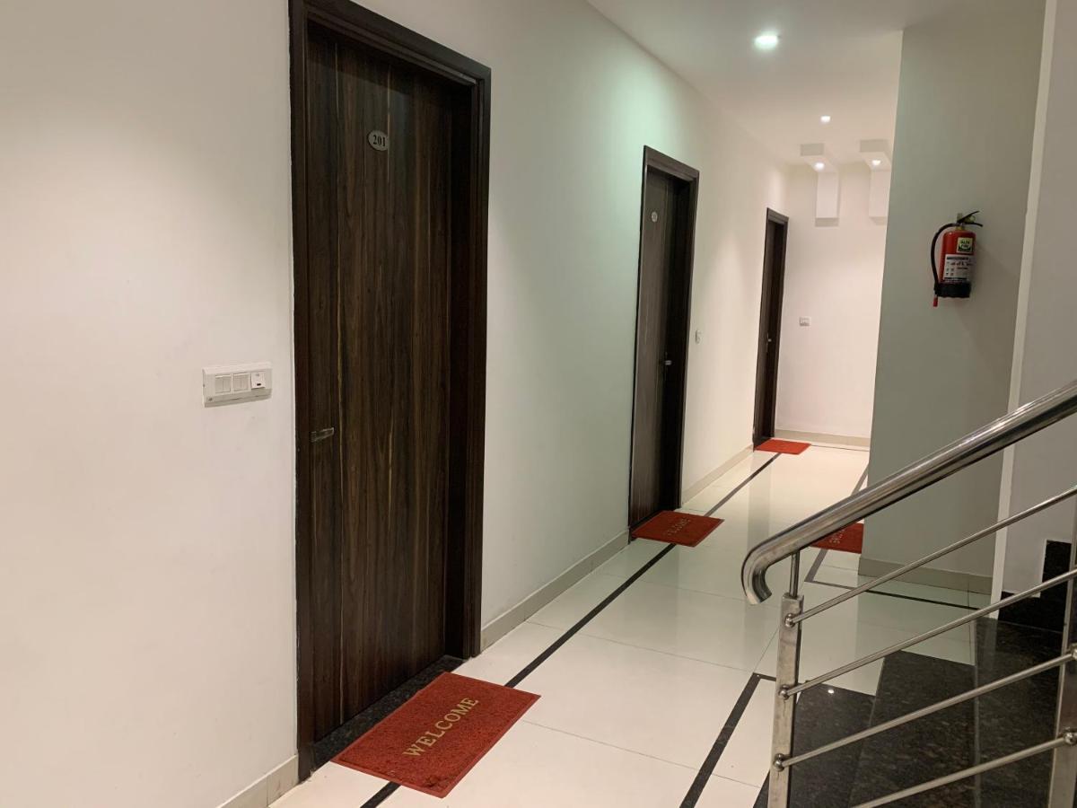 Hotel Sb Residency Amritsar Exterior foto