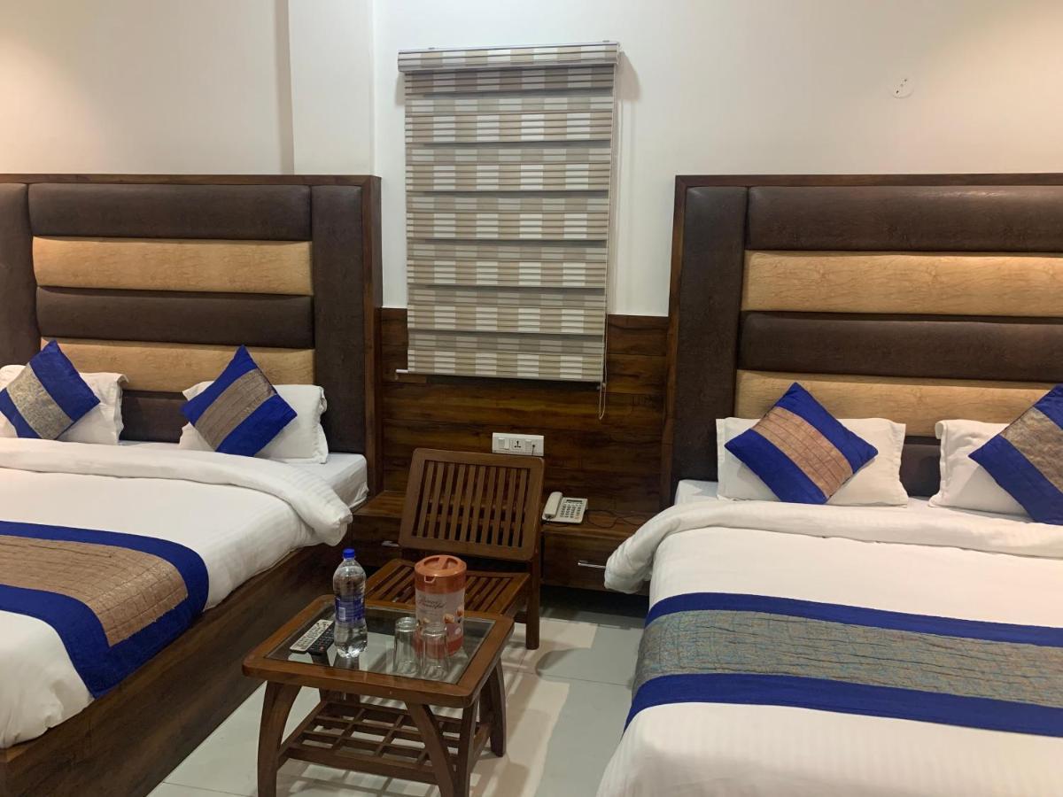 Hotel Sb Residency Amritsar Exterior foto