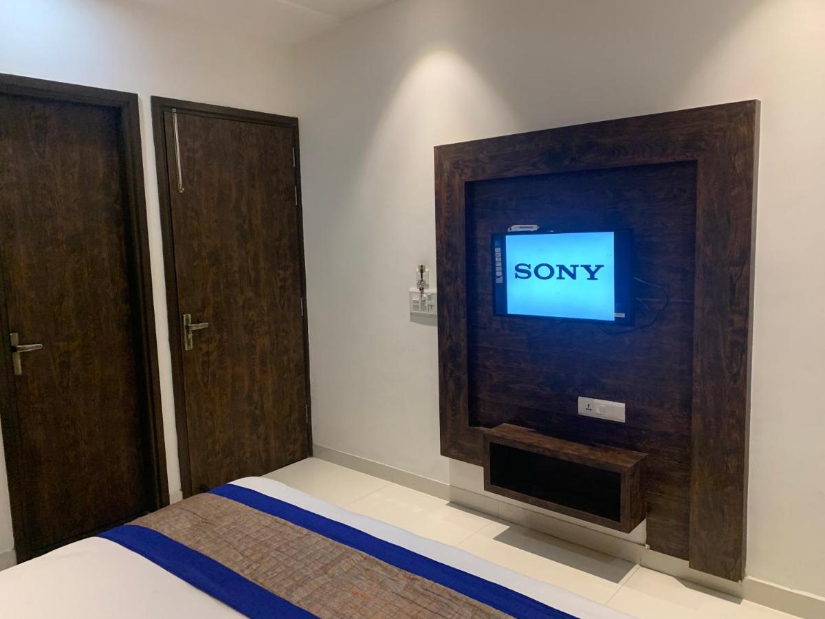 Hotel Sb Residency Amritsar Exterior foto