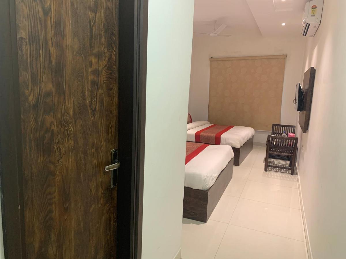 Hotel Sb Residency Amritsar Exterior foto
